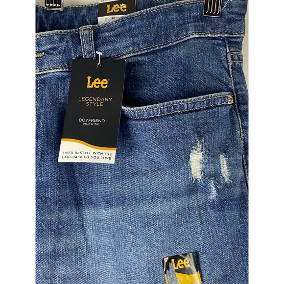 Lee legendary style Mid Rise distressed Boyfriend Jean Size 16 M (1094) NWT!! - Picture 3 of 11